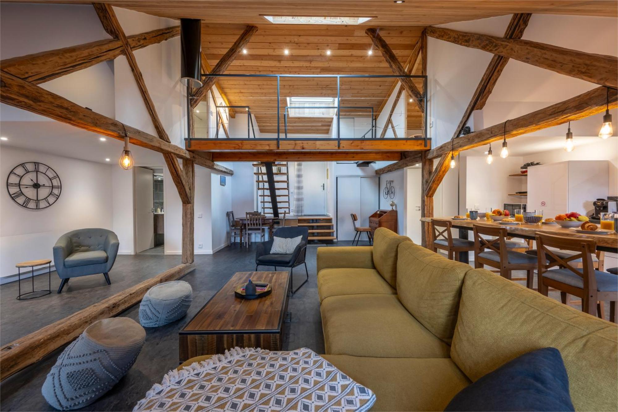 Superbe Loft - Situ Sur La Place Centrale Barcelonnette Exterior foto